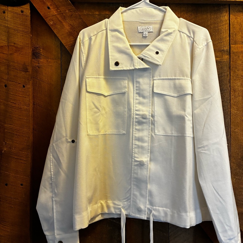 Super Cute Mid-Weight White Jacket by Mud Pie